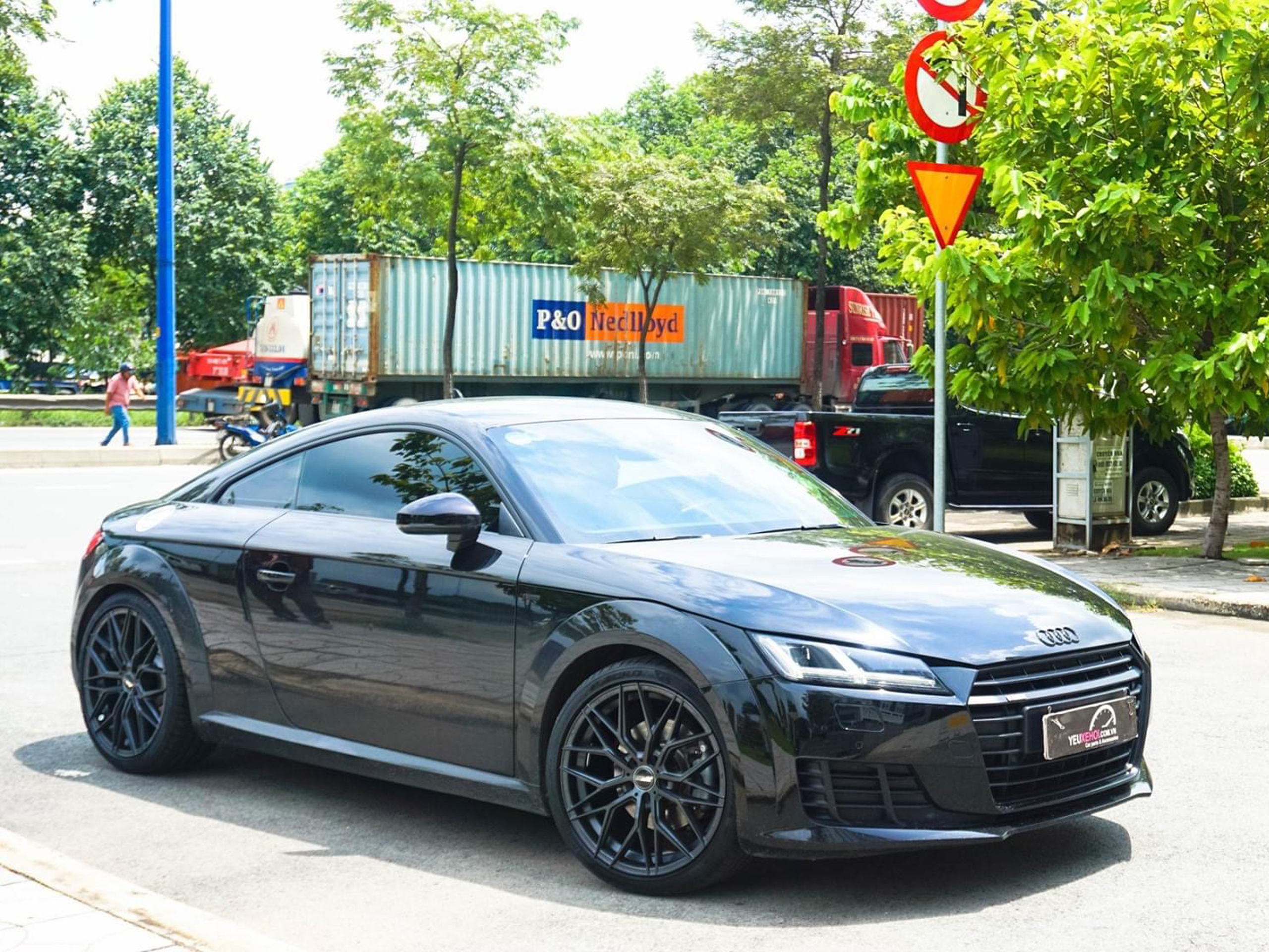 AUDI TT / 305FORGED FT107 / 19 INCHES